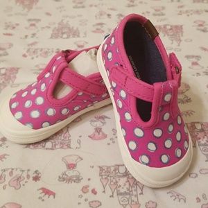 New infant keds